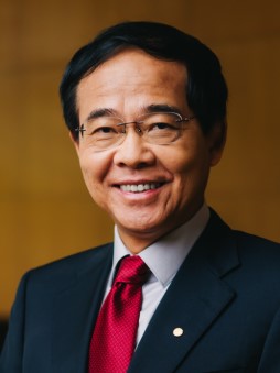 Professor Wang Linfa